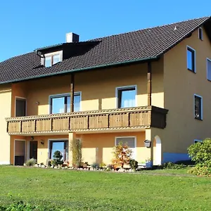  Apartment Träxler